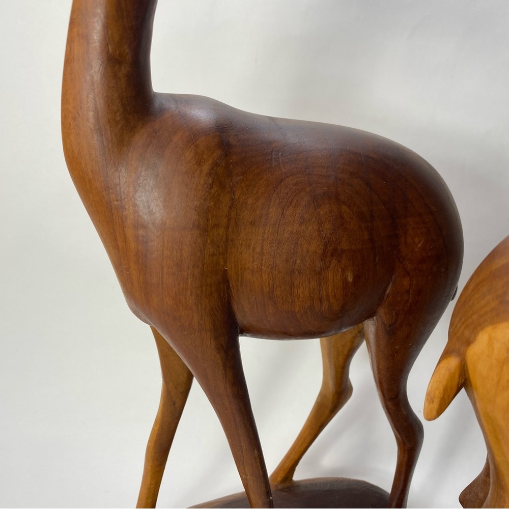 🎉LAST CALL🎉 2 MCM 14" Vintage Hand Carved Wooden Antelope Gazelle Sculptures - Picture 4 of 16